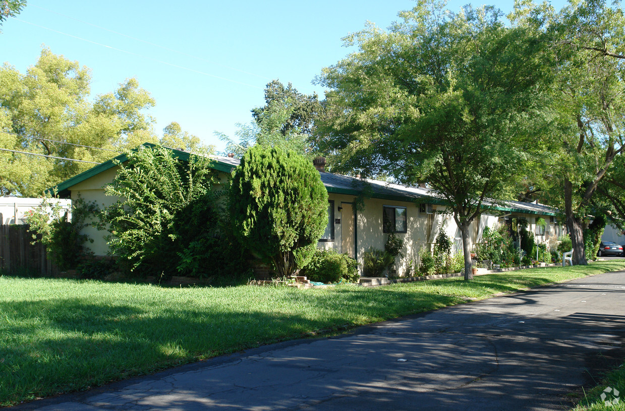 Primary Photo - 4301-4307 Pasadena Ave