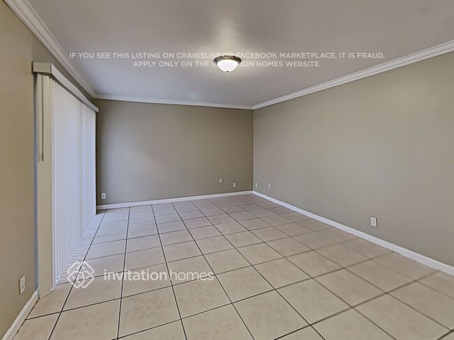 Foto del edificio - 7789 Courtyard Run W