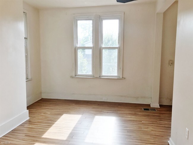 Building Photo - 3 br, 2 bath  - 725 N Euclid Ave