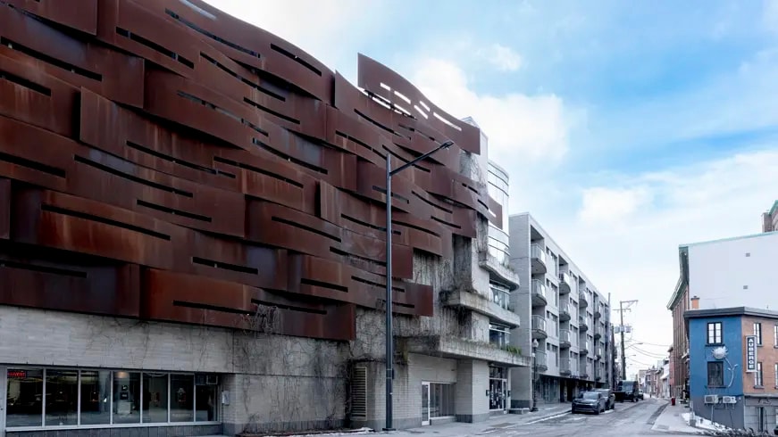 Primary Photo - 325 Rue Arago E