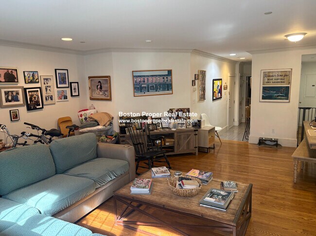 Foto del edificio - 331 Beacon St