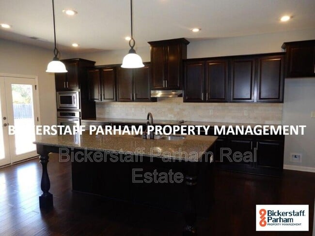 Building Photo - 4580 Ivy Wood Dr