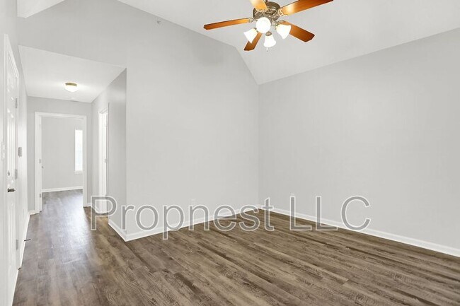 Foto del edificio - 771 Barrington Woods Cove