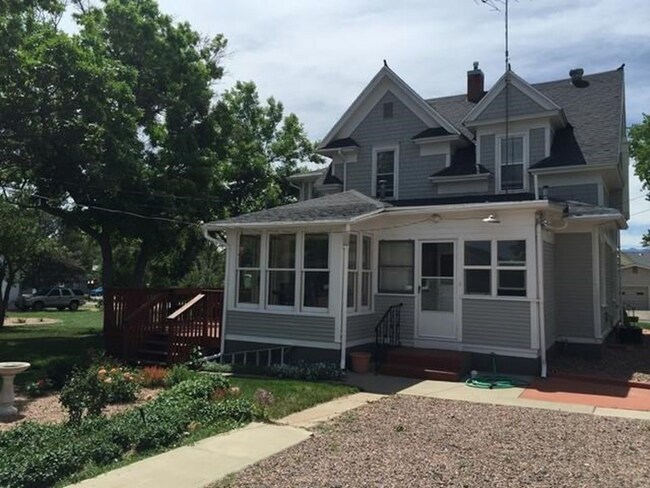 Foto del edificio - 815 Oak Ave