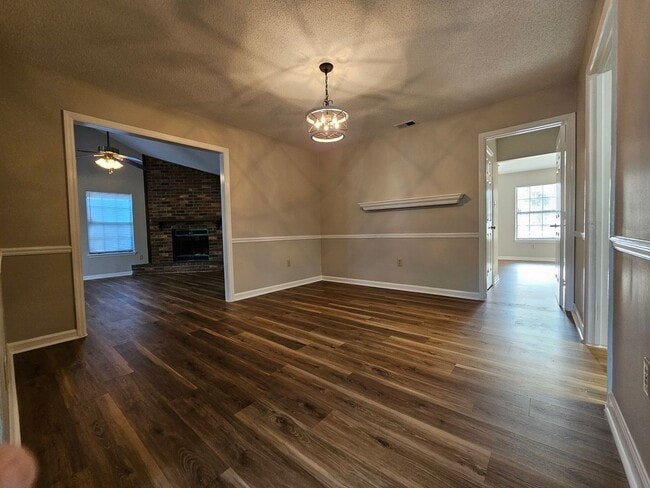 Building Photo - Charming 3 Bedroom 2 Bathroom home in Pooler!