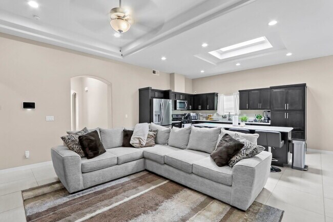 Foto del edificio - 629 Guy Meyers