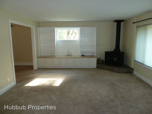 Building Photo - 21744 Rusty Ln