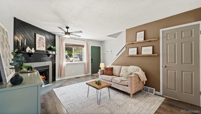 Foto del edificio - 1436 Territory Trail