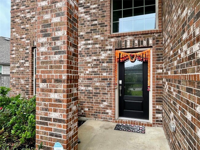 Foto del edificio - 31603 Rosebud Vly Ln