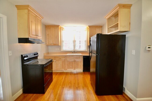Foto del edificio - 148 Breckenridge Ln