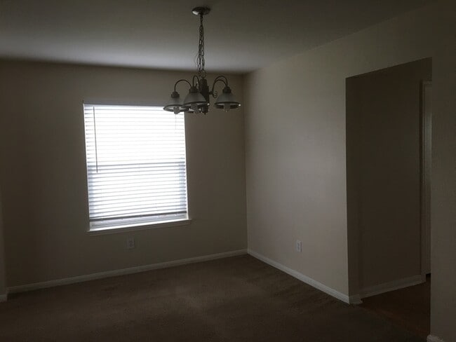 Foto del edificio - 10515 Berclair Dr