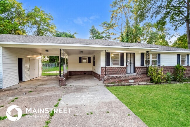 Foto del edificio - 5041 Davis Cove