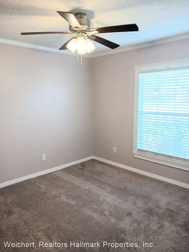Building Photo - 3 br, 2 bath House - 4162 Waltham Forest Dr