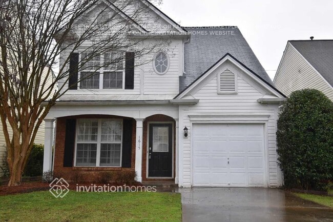 Building Photo - 1615 Heyford Cir NW