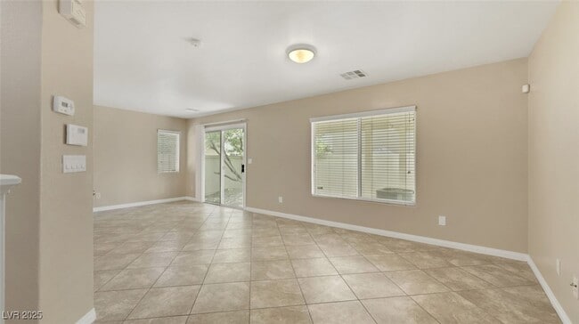 Foto del edificio - 6825 Bayberry Creek Ave