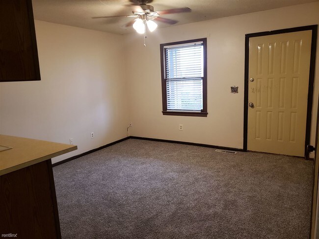 Building Photo - 2 br, 1 bath Apartment - 318 Ames Street 1