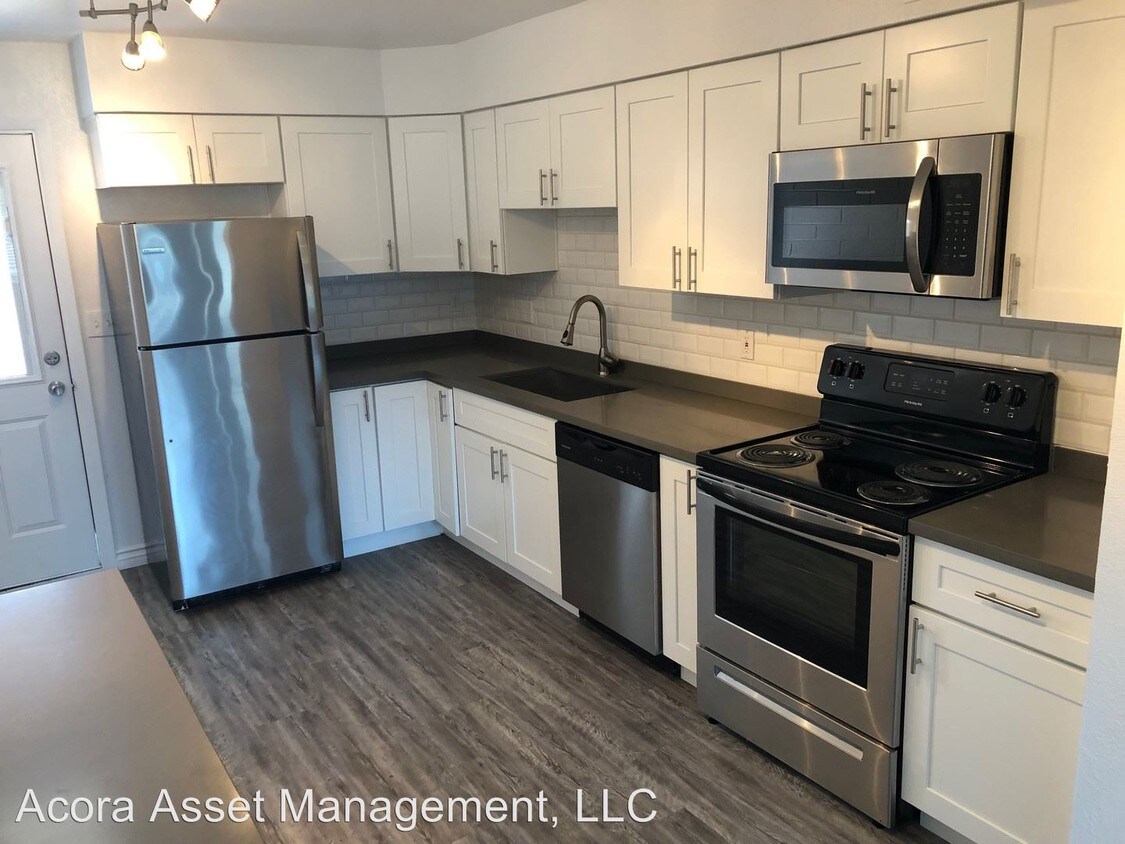 Foto principal - 4740-4760 N 28th St