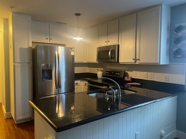 Building Photo - 1360 S Sabino Dr