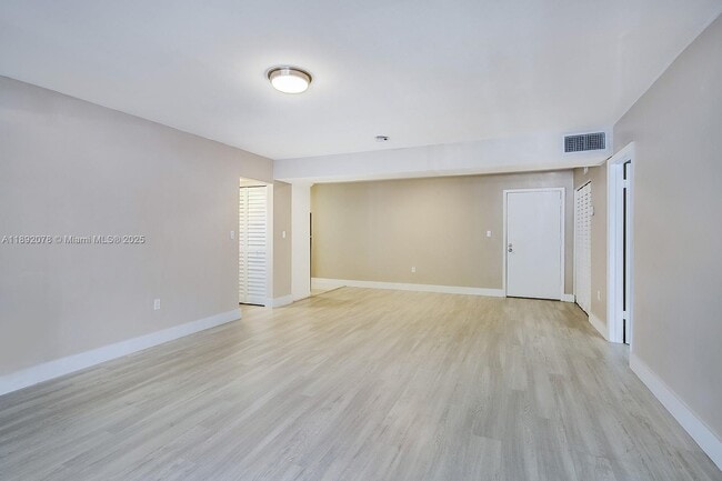 Building Photo - 8305 SW 72nd Ave