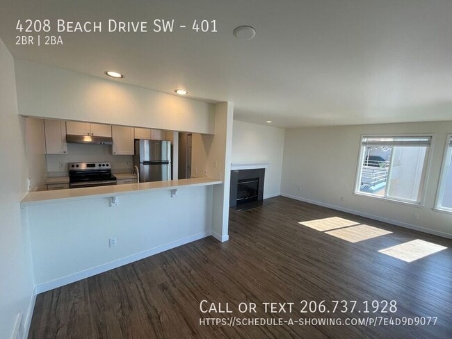 Building Photo - 4208 Beach Dr SW