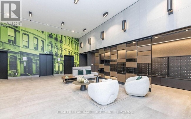 Building Photo - 8119 Birchmount Rd