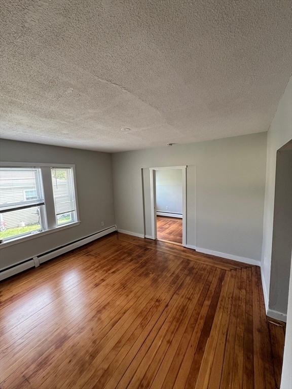 Foto del edificio - 25 1/2 Porter St