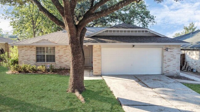 Building Photo - 9739 Sundew Dr