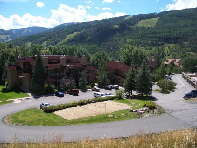 Building Photo - 1020/1-1021 Vail View Dr