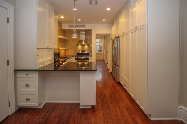 Foto del edificio - 336 Bloomfield St