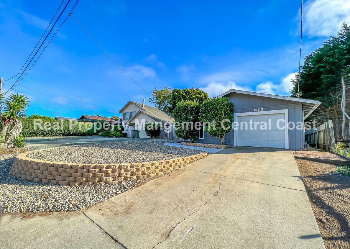 Primary Photo - AVAILABLE APRIL - Los Osos 3 Bedroom / 2 B...