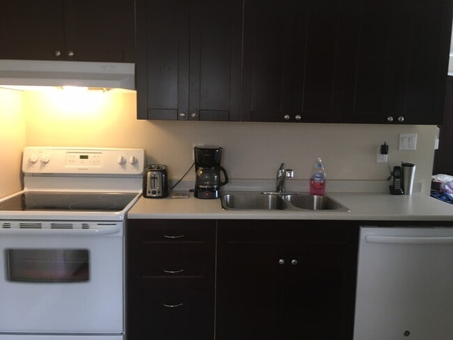 Building Photo - 1282 Bentien Rd