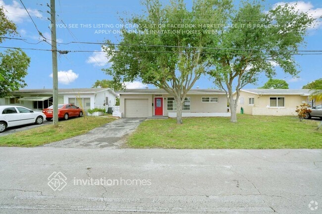 Building Photo - 2925 NW 69th Ave