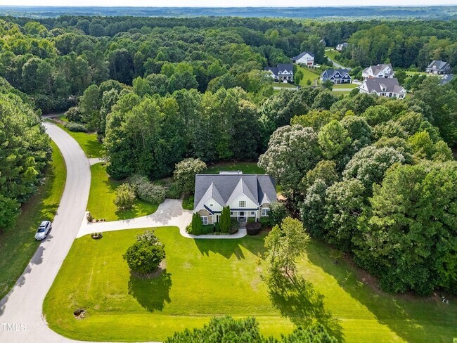 Foto del edificio - 509 Belmont Cir