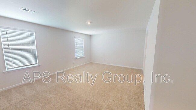 Foto del edificio - 258 Lulu Ln