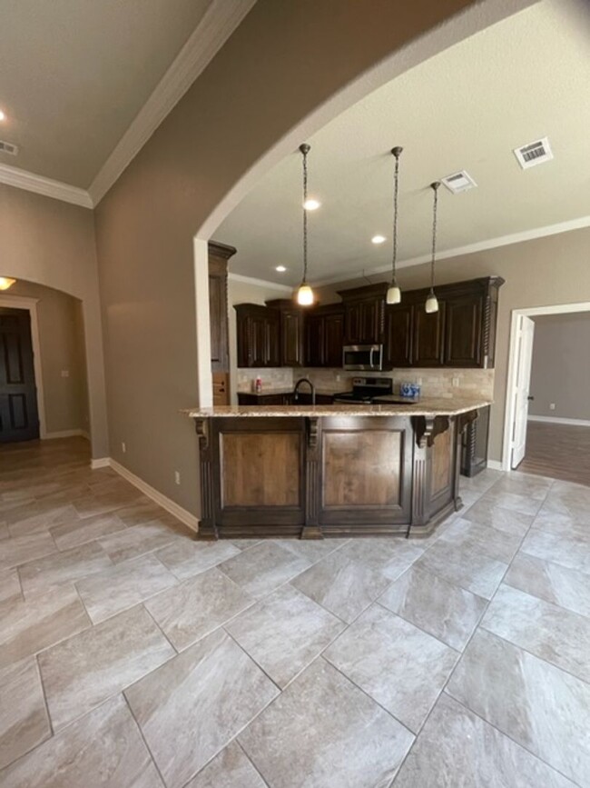Foto del edificio - 7343 Kingsport Ln