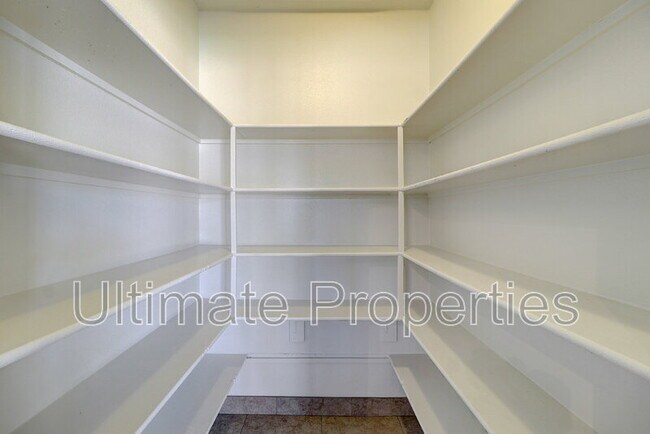 Foto del edificio - 4838 W Brown St