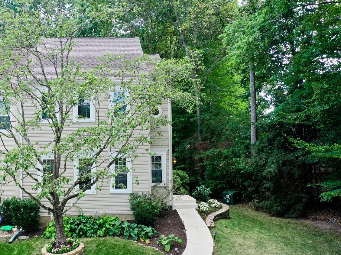 Foto principal - 11800 Critton Cir