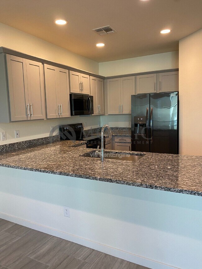 Foto del edificio - 4058 E Erie St