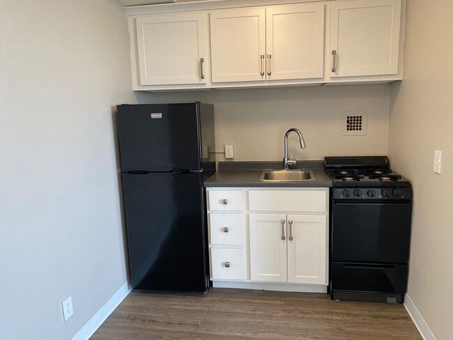 Interior Photo - Loring Park Flats