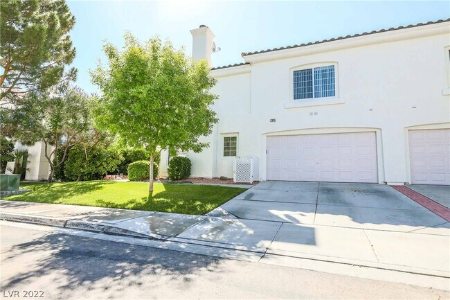 Building Photo - 2905 Soda Creek Ln