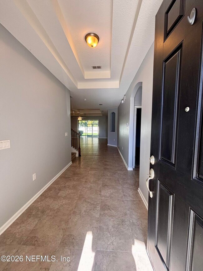 Building Photo - 15730 Spotted Saddle Cir