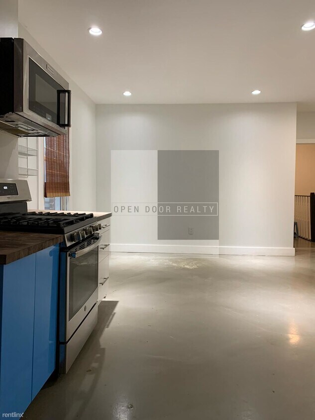 Building Photo - 3 br, 1 bath  - 942 State St