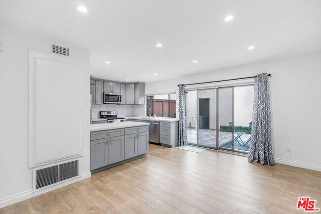 Foto del edificio - 1278 Stonewood Ct