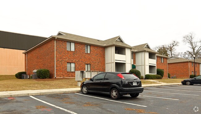 Wylds Woods Apartaments - The Reserve at 1508