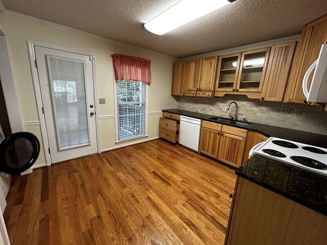 Photo - 106 Sunset Ave House