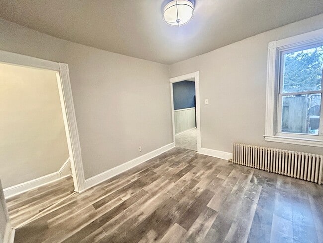 Foto del edificio - Spacious 4-Bedroom Single-Family Home in Lancaster!