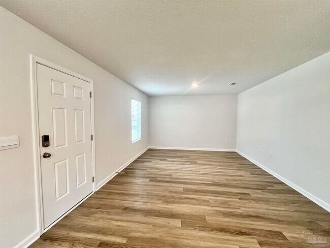 Building Photo - 6219 June Bug Dr