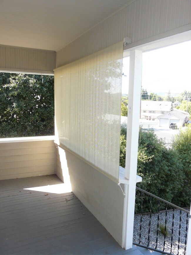 Foto del edificio - Updated 2 Bedrooms, 1 Bath Alta Heights Home Near Downtown Napa