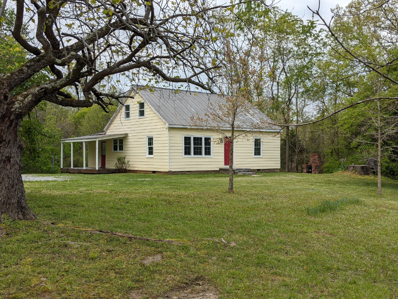 Primary Photo - 28 Rock Creek Rd