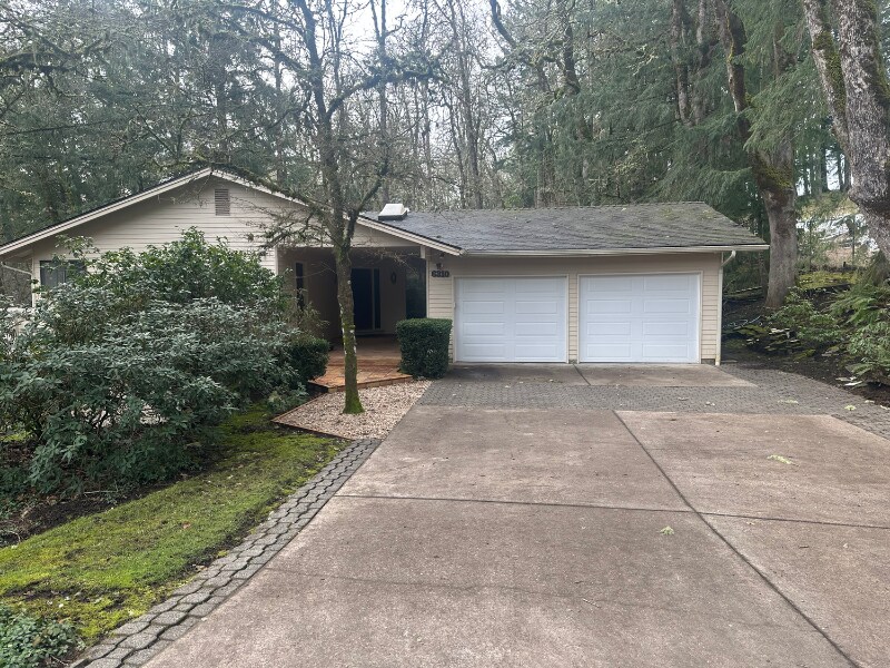 Foto principal - 6310 NW Ponderosa Ave